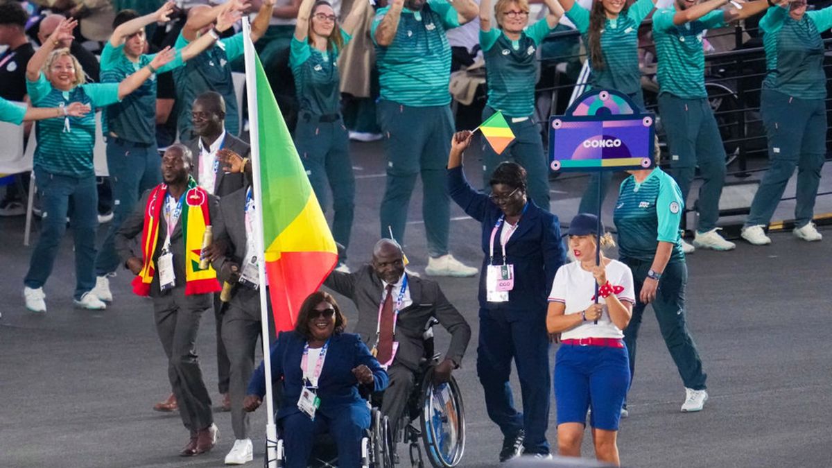 Zdjęcie okładkowe artykułu: Getty Images / Patrick Goosen/BSR Agency / Na zdjęciu: reprezentacja Konga podczas ceremonii otwarcia igrzysk paralimpiskich Paryż 2024