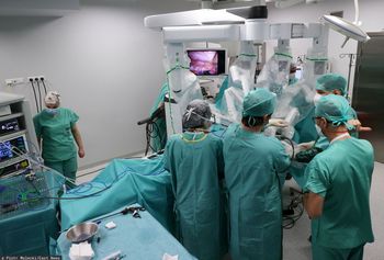 Sieradz: Skomplikowana operacja guza mózgu w szpitalu