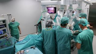 Sieradz: Skomplikowana operacja guza mózgu w szpitalu