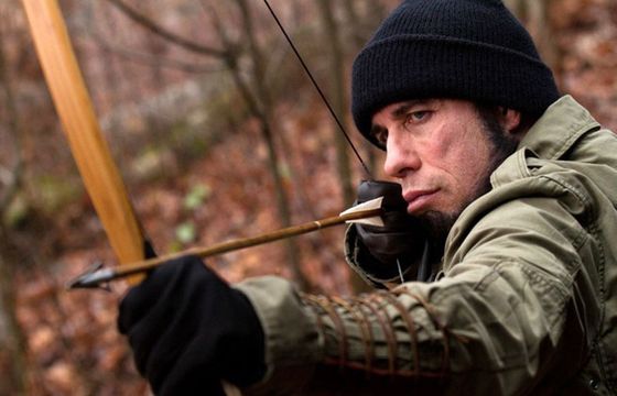 John Travolta w filmie "Speed Kills"