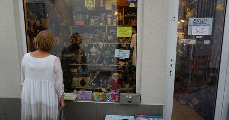 Lombardy w pandemii ratują finanse klasy średniej. "Ludzie przynoszą wszystko"