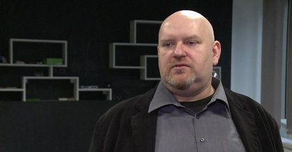 Zakupy Polaków coraz bardziej mobilne. Ponad połowa kupujących w sieci robi to przez smartfony i tablety