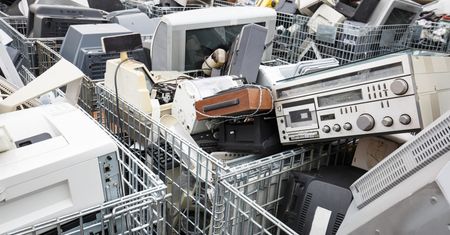 Walczył z elektrośmieciami, pójdzie do więzienia za piractwo Windowsa