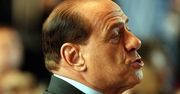 Berlusconi: lepiej patrzeć na ładną dziewczynę niż być gejem