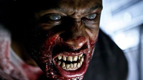 Niecodzienny sojusz w obliczu apokalipsy [zwiastun] 1