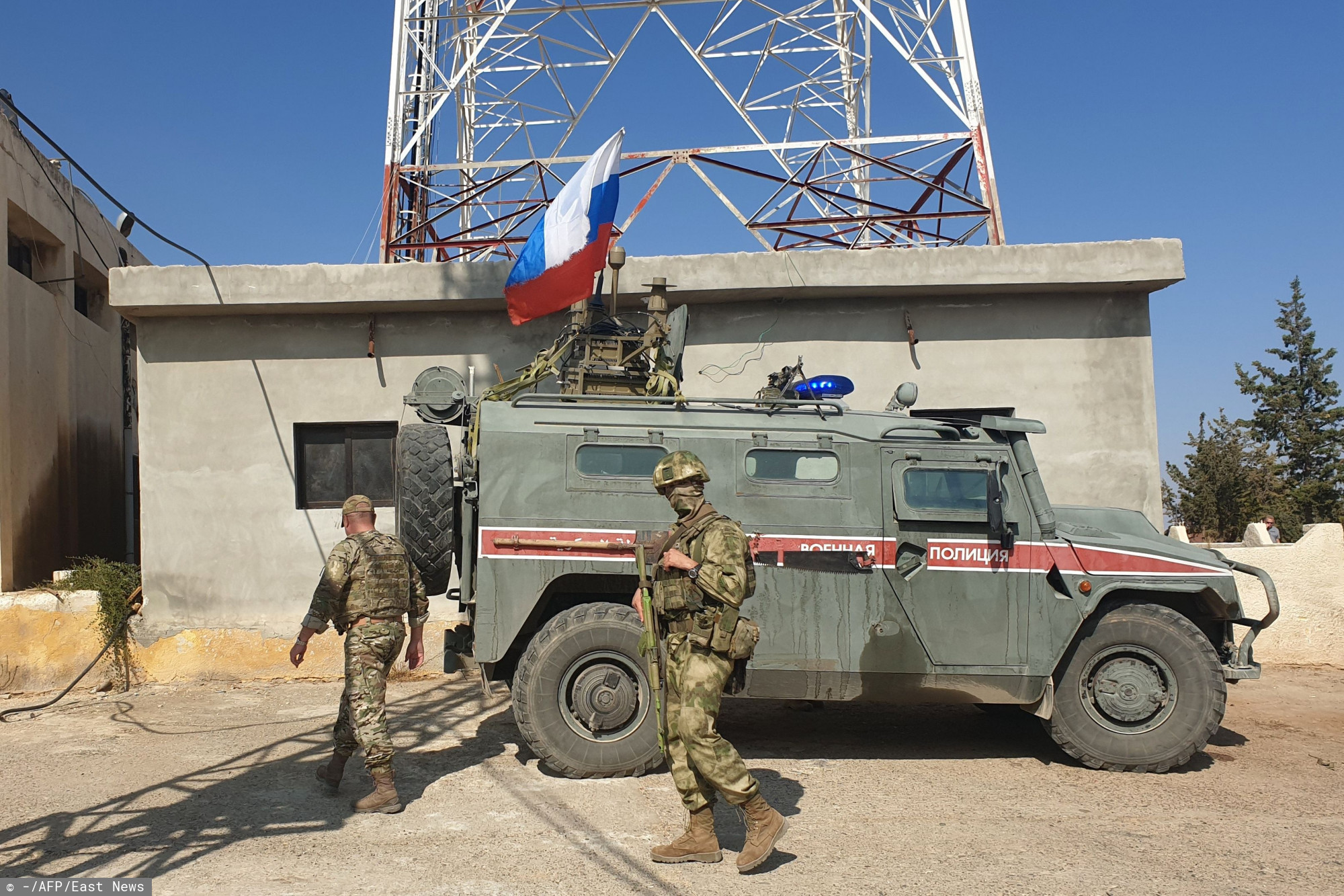 wojna-w-syrii-rosja-mobilizuje-wojsko-przy-granicy-z-turcj-wp