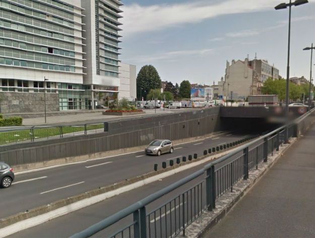 Tragiczny wypadek w Lille. Autokar nie zmieścił się w tunelu