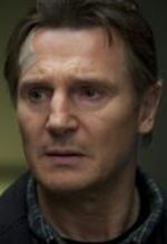 Liam Neeson znów walczy z Batmanem