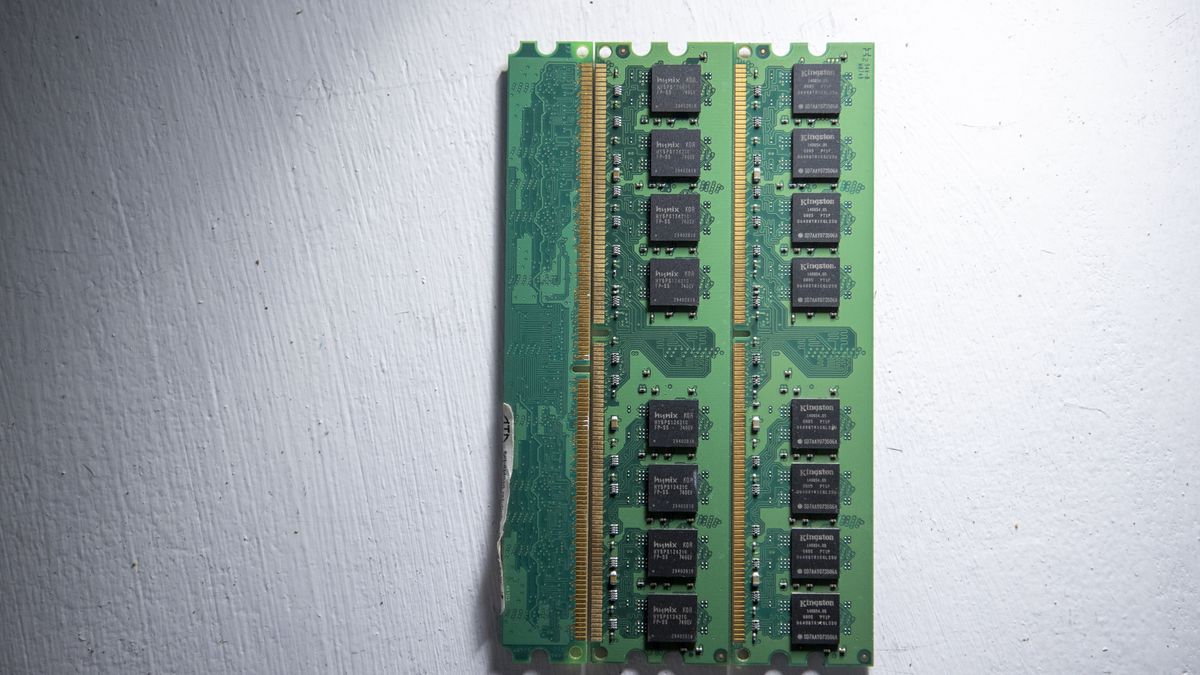 ANTALYA, TURKEY - FEBRUARY 15: In this illustration photo taken in Antalya, Turkey, RAM memory cards are seen on February 15, 2021. (Photo by Mustafa Ciftci/Anadolu Agency via Getty Images)