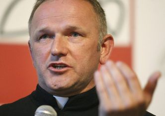 Parafianie bronią ks. Lemańskiego, księża dziekani - abp. Hosera