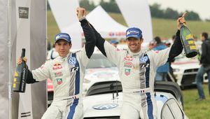 WRC: Sebastien Ogier zrównał się z Colinem McRae