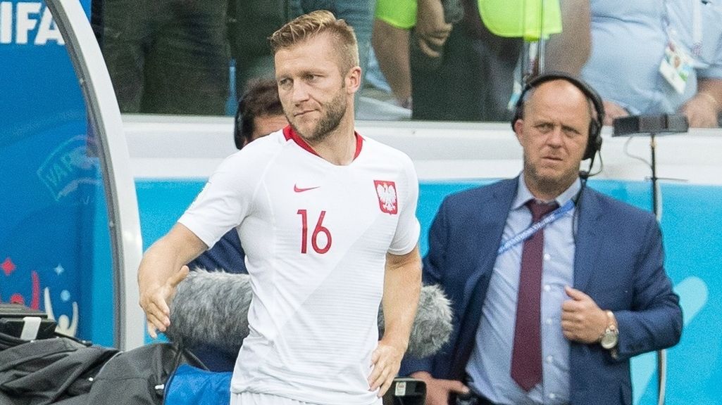 Jakub Błaszczykowski czeka na zmianę w meczu z Japonią 