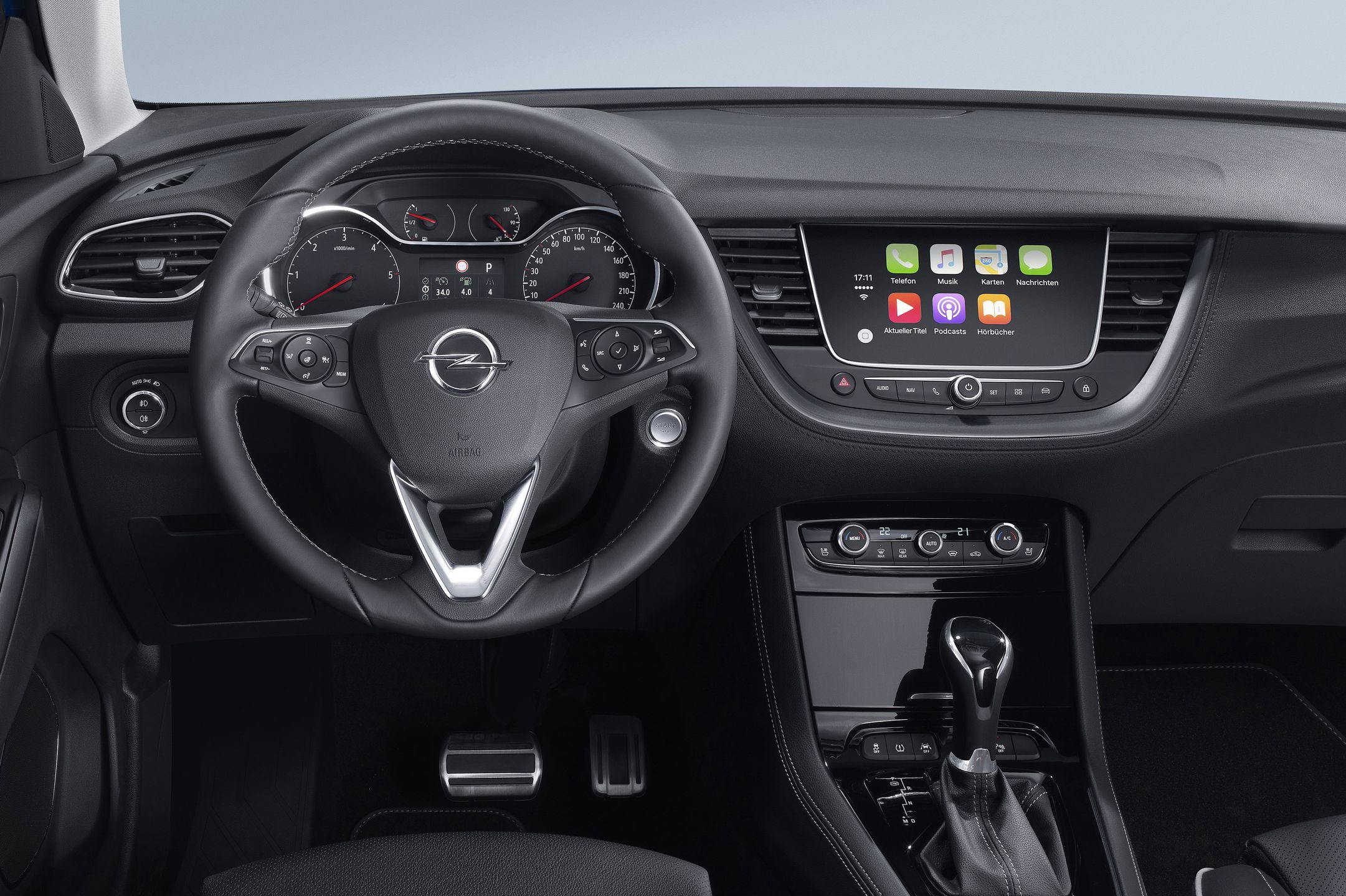 Opel Grandland X przed liftingiem