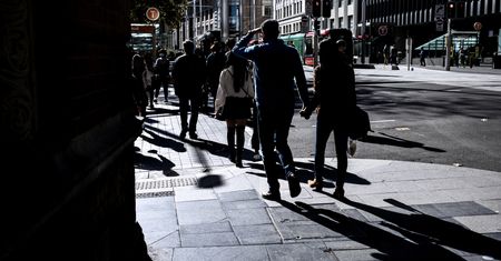 Koniec ostrego lockdownu w Sydney. Zaszczepieni swobodnie wyjdą z domów