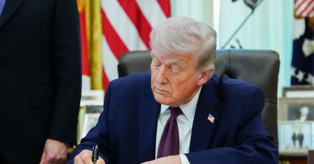Rosyjska ropa dalej popłynie do Chin przez Kazachstan. Jest zgoda USA
