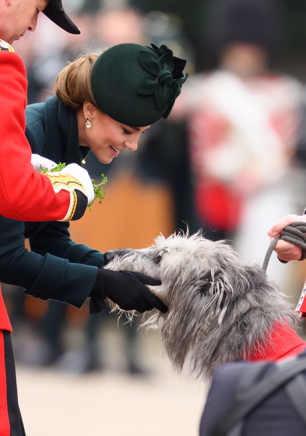 Kate Middleton na obchodach Dnia Świętego Patryka