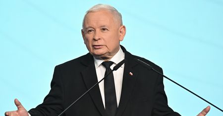 Radny został wykluczony przez prezesa PiS. Rezygnuje z mandatu
