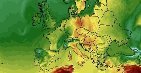 Upalna pogoda w Polsce. Dotarł pył saharyjski