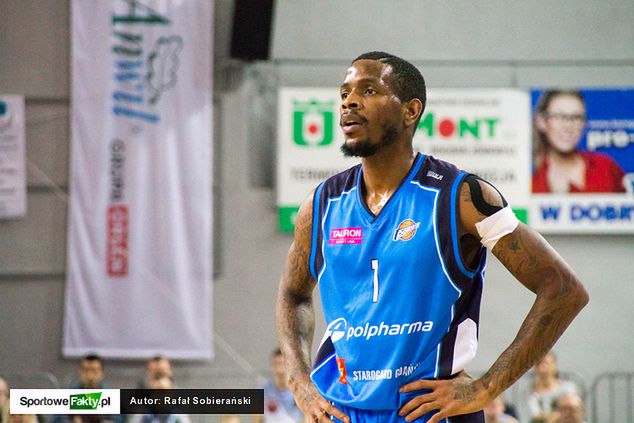 Anthony Miles zagra o medale w lidze rumuńskiej