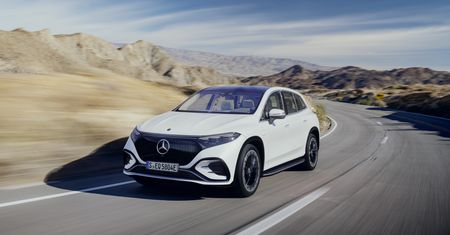 Mercedes-Benz EQS SUV przewiezie na prądzie siedem osób. Zajedzie całkiem daleko