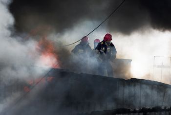 Bytnica: Wandalizm. W środku nocy podpalono wiatę turystyczną