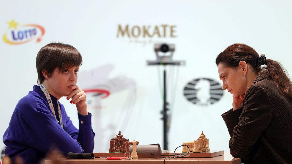 Newspix / Piotr Kucza/ Fotopyk/Newspix / Na zdjęciu: Po lewej Aleksandra Malcewskaja