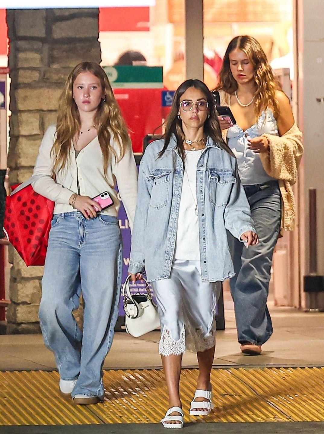 Jessica Alba z dziećmi