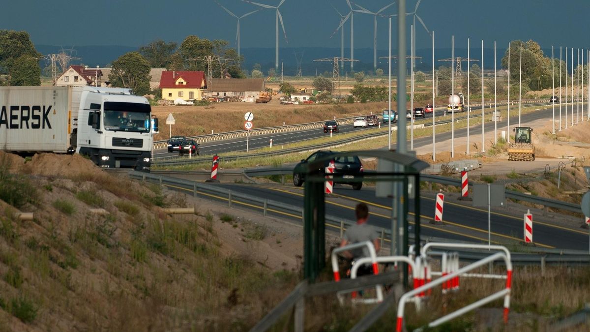 Jazda po drogach krajowych będzie płynna i znacznie bezpieczniejsza - zapowiada GDDKiA.