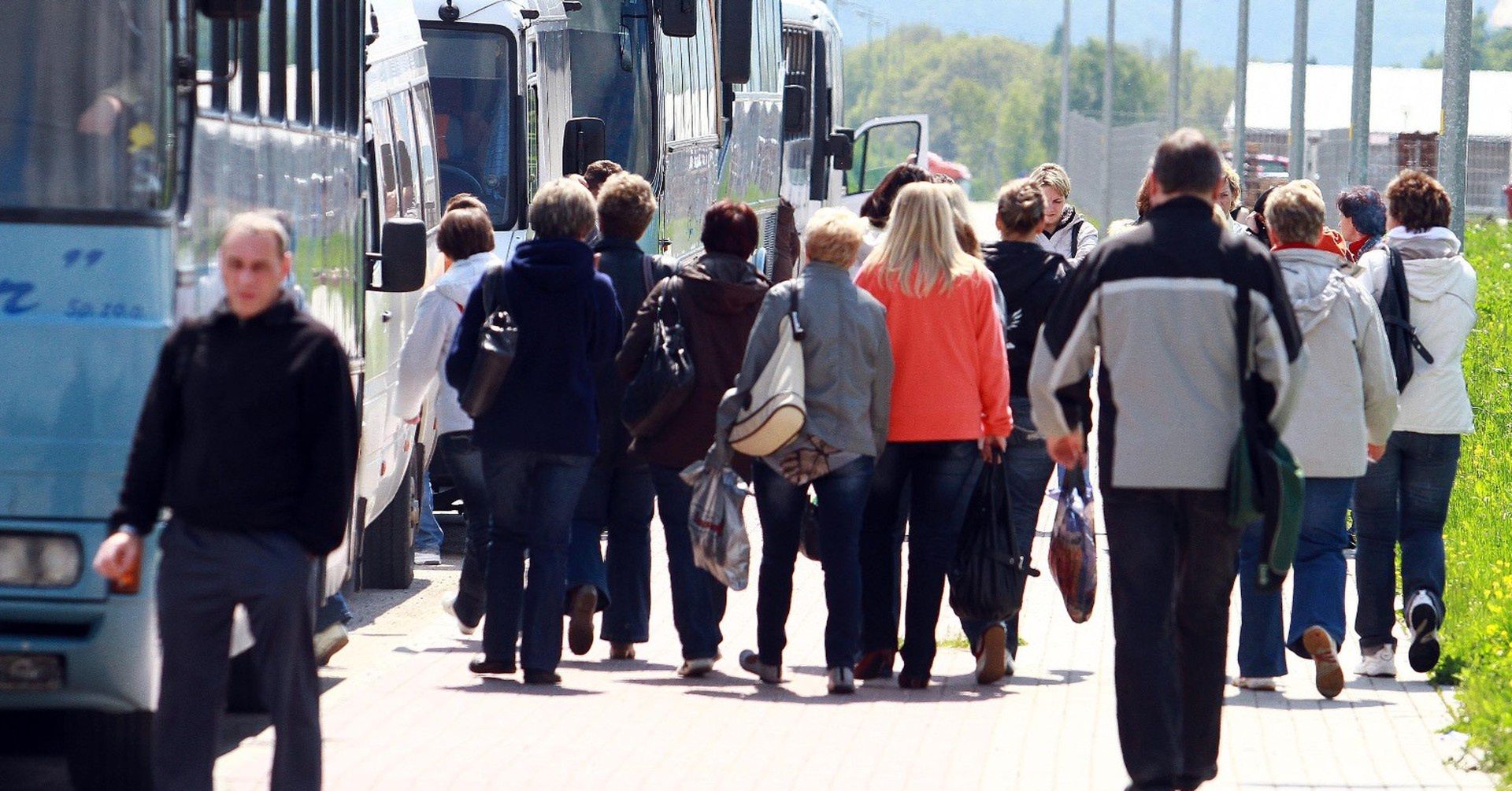 W  2024 roku 17 845 osób podjęło pracę za granicą na okres powyżej 12 miesięcy, podczas gdy rok wcześniej było to 10 643 osób. Wciąż dużym zainteresowaniem cieszy się pracą w Niemczech, fot. archwiwalne/ilustracyjne M. Olivia Soto/Polska Press