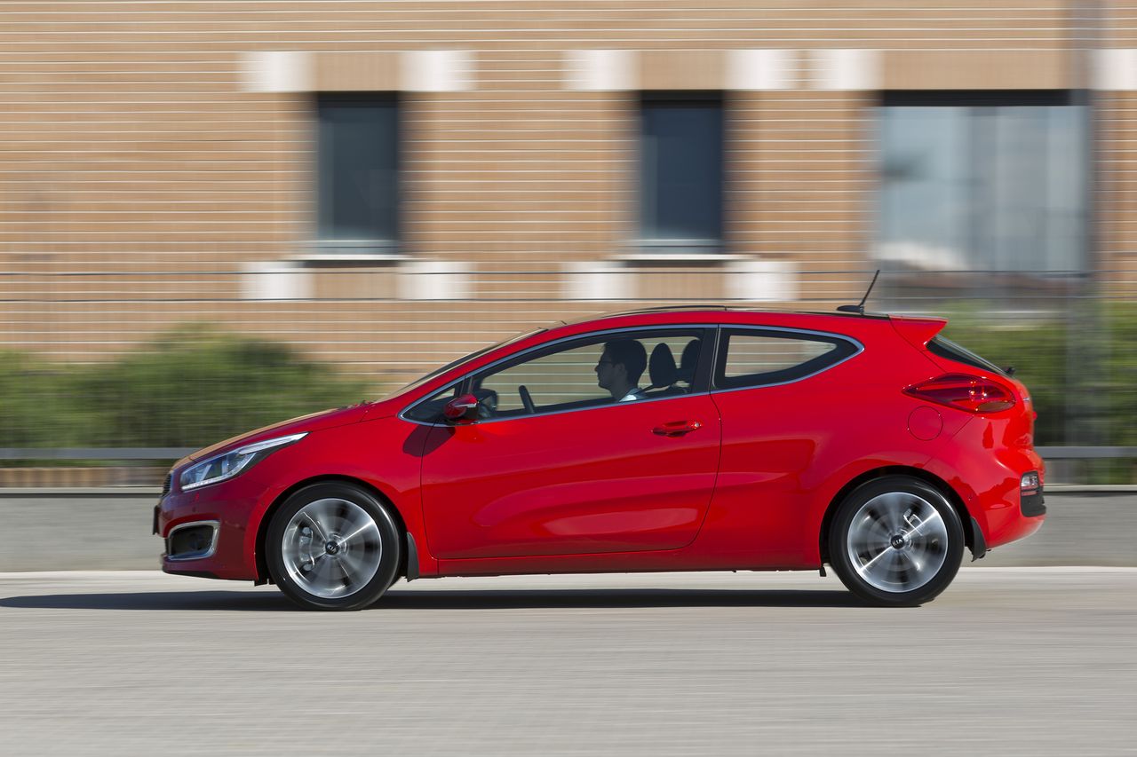 Kia Cee'd review JD (2012-2018