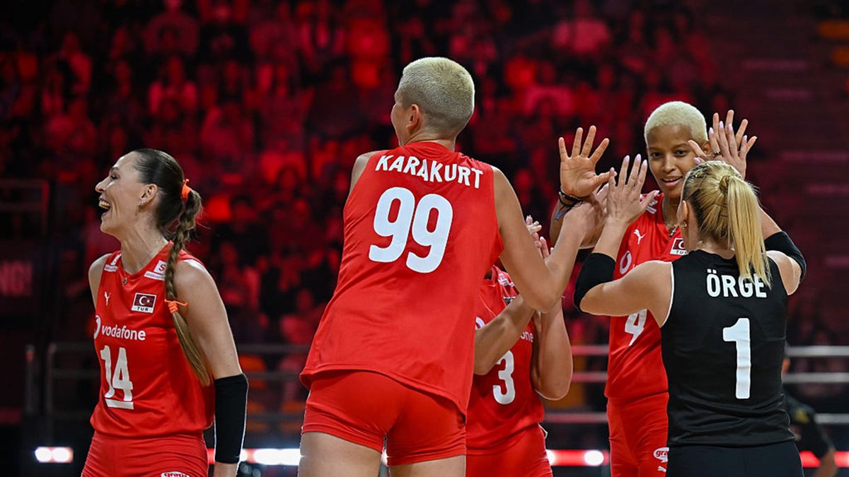 Getty Images /  Mustafa Hatipoglu /Anadolu  / Na zdjęciu: siatkarki reprezentacji Turcji