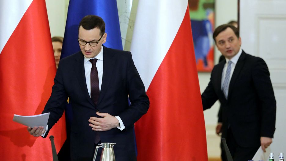 Posiedzenie Rady GabinetowejFot. Piotr Molecki/East News. Warszawa, 07.01.2020. Palac Prezydencki. Posiedzenie Rady Gabinetowej.
N/z: premier Mateusz Morawiecki, minister sprawiedliwosci Zbigniew ZiobroPiotr Molecki