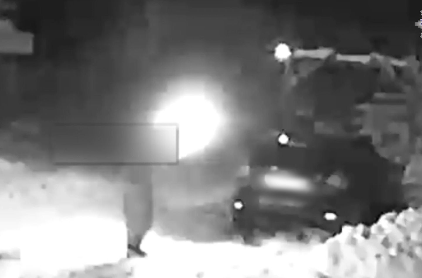 Domowy sadysta podpalił auto. Szokujące nagranie z Lubelszczyzny