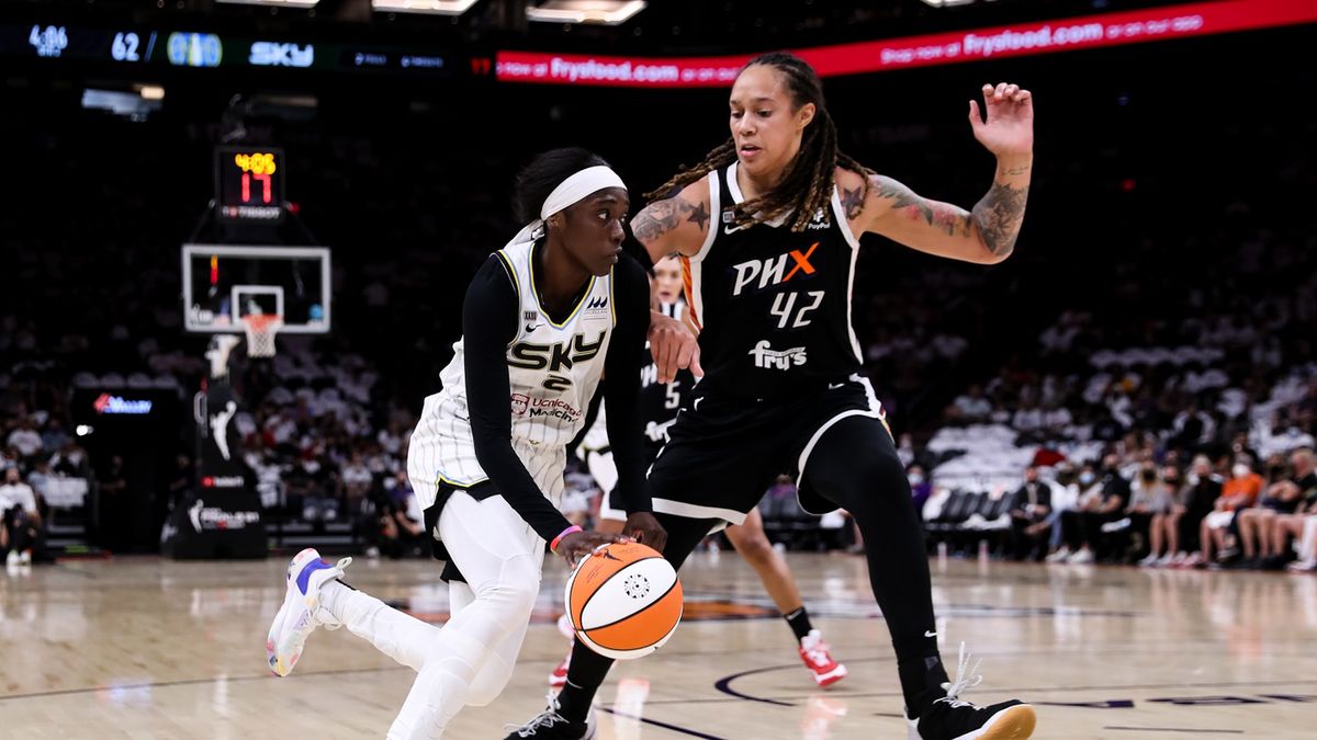 Zdjęcie okładkowe artykułu: Getty Images / Mike Mattina / Na zdjęciu: Kahleah Copper (z lewej) i Brittney Griner