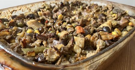 Brytfanna pełna gulaszu za grosze. Wygląda jak karma, a to superfood