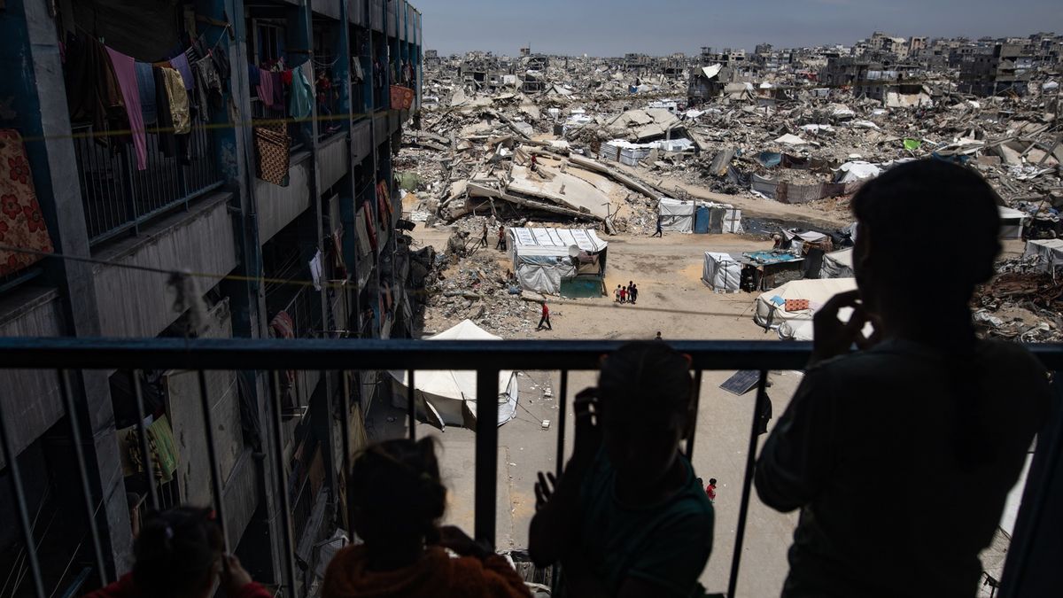  Naloty na szkoły i targowisko w Gazie – dziesiątki cywilnych ofiar, w tym dzieci