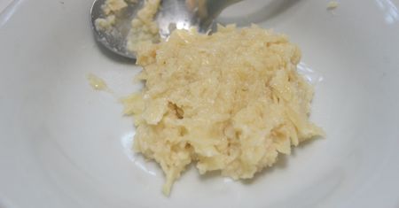 Zjedz to po kolacji. Hamuje wypadanie włosów, czyści jelita, obniża cholesterol