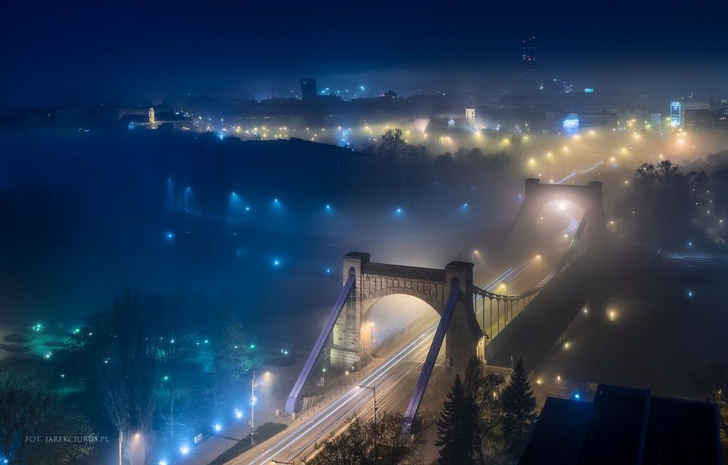 Magia miejskich świateł w fotografiach Jarosława Ciurusia 15