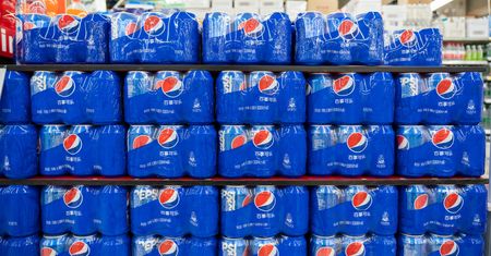Podatek cukrowy namieszał w cenach. Lidl robi przecenę Pepsi