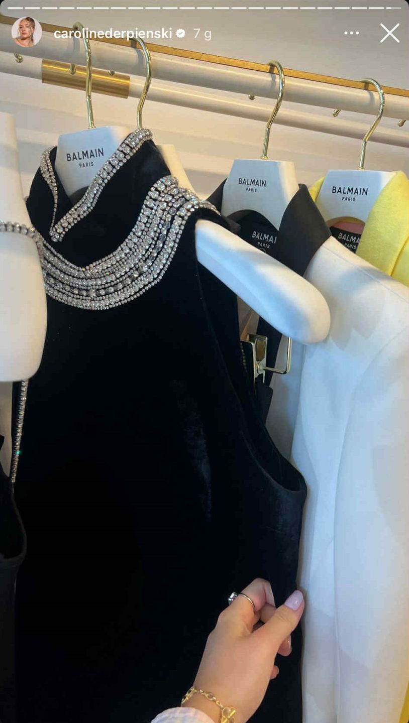 Caroline Derpienski chwali się zakupami