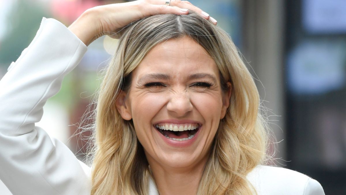 Joanna Koroniewska pochwaliła się salonem z bardzo wysokim sufitem