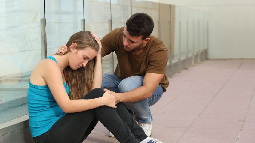 Czy czasy kiedy mężczyźni pomagali kobietom już się skończyły?