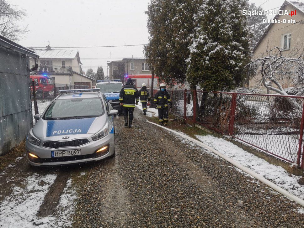 Czechowice-Dziedzice. Policjanci ustalają przyczyny tragicznego pożaru w Ligocie.