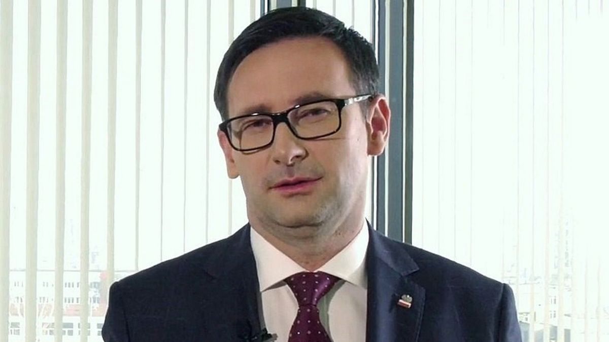 W związku z zarzutami opozycji Daniel Obajtek złoży wniosek do CBA o skontrolowanie swojego majątku