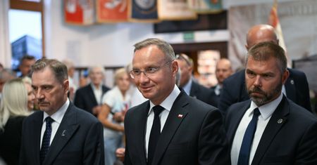 Dylemat Andrzeja Dudy ws. wolnej Wigilii. Wiemy, co szykuje prezydent