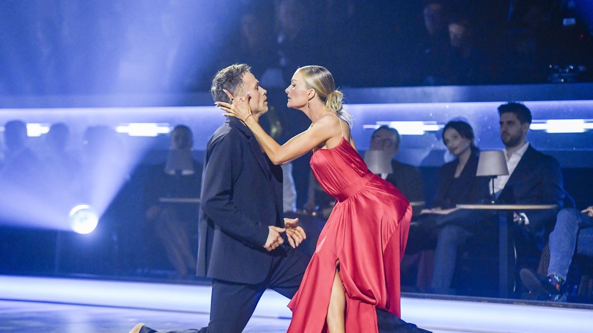 Maciej Zakościelny, Sara Janicka