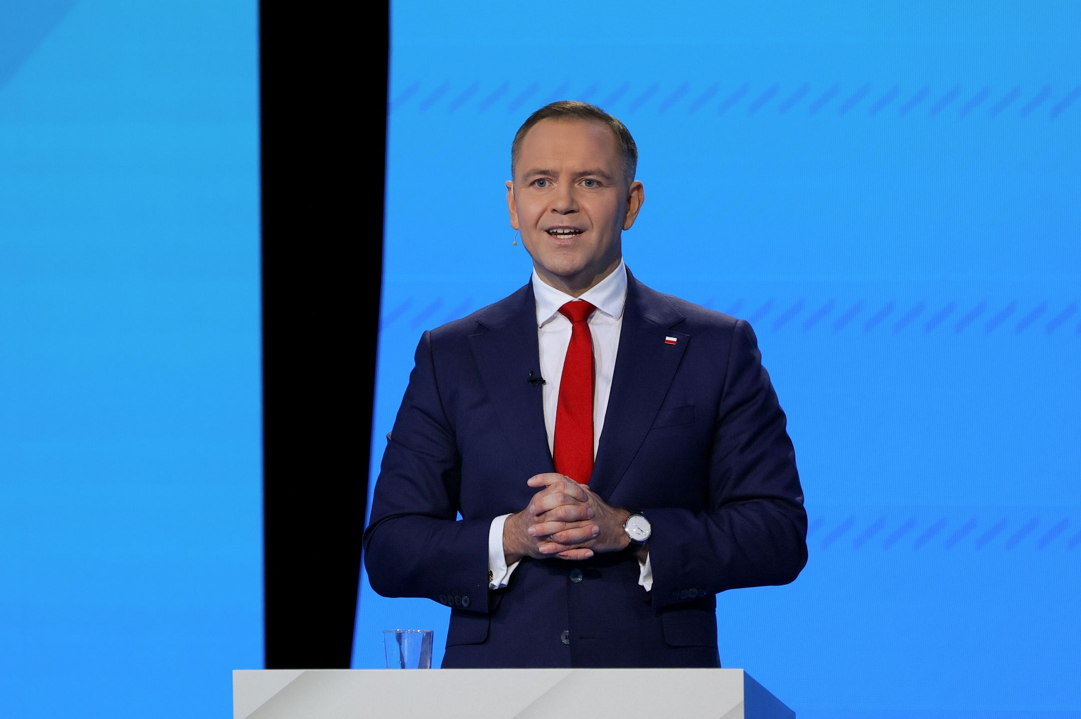 Warszawa, 23.05.2025. Wybory Prezydenta RP 2025 - kampania przed II turą. Kandydat Komitetu Obywatelskiego, popierany przez PiS prezes IPN Karol Nawrocki na debacie przed II turą wyborow prezydenta RP, transmitowanej przez trzy ogólnopolskie stacje ? TVP, TVN i Polsat, w Warszawie, 23 bm. (ad) PAP/Paweł Supernak