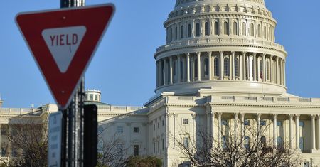 USA w kryzysie budżetowym: co oznacza zamknięcie rządu dla obywateli?