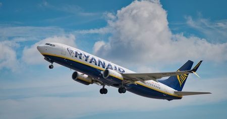 Ryanair w obliczu pozwu zbiorowego. Pasażerowie będą domagać się milionów euro