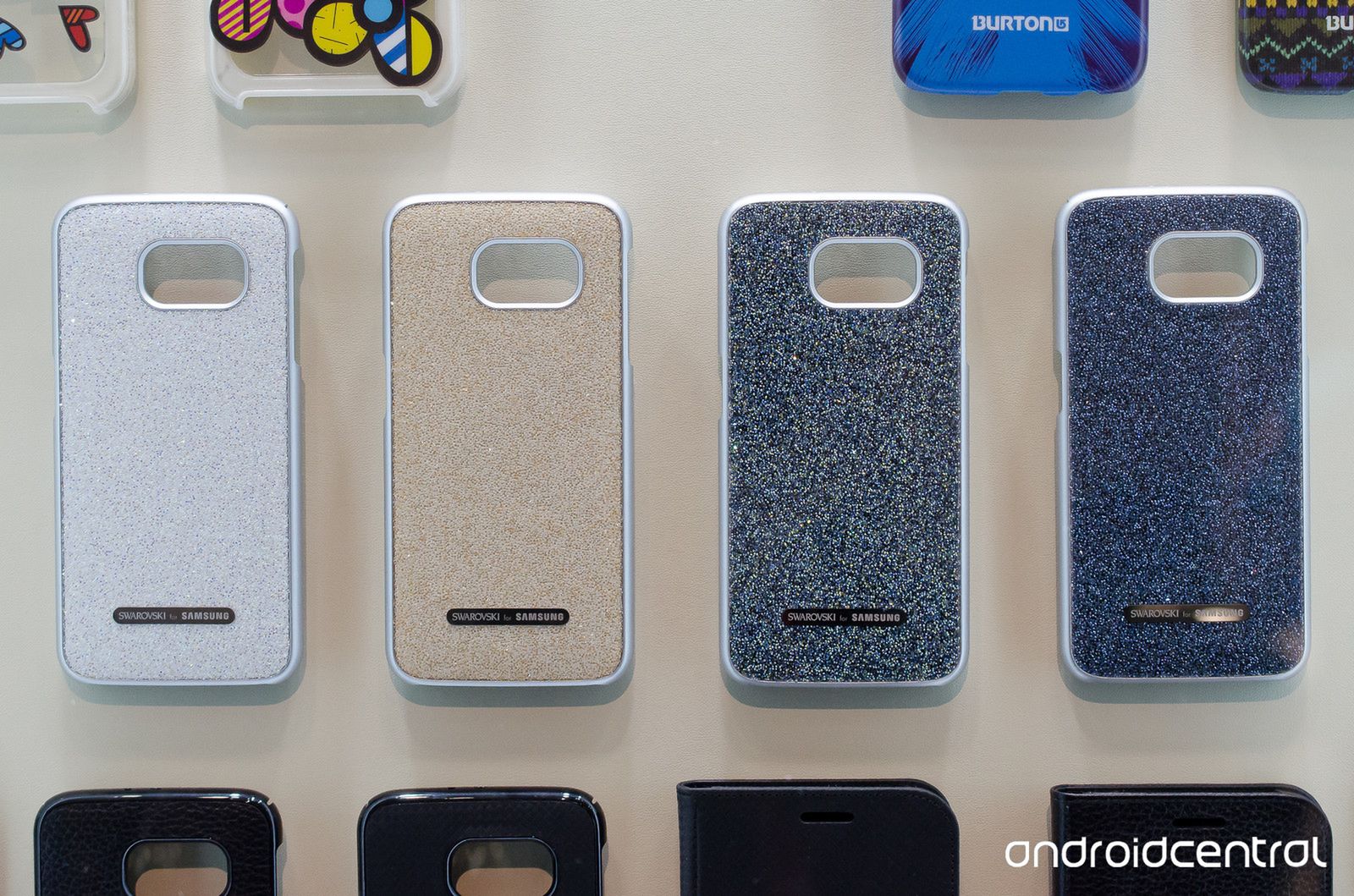 Zobacz i oceń oryginalne etui dla Samsunga Galaxy S6 i S6 Edge 28